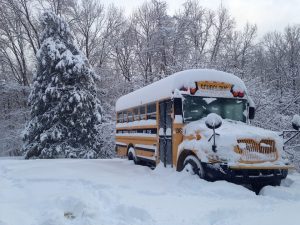 school-bus-snow