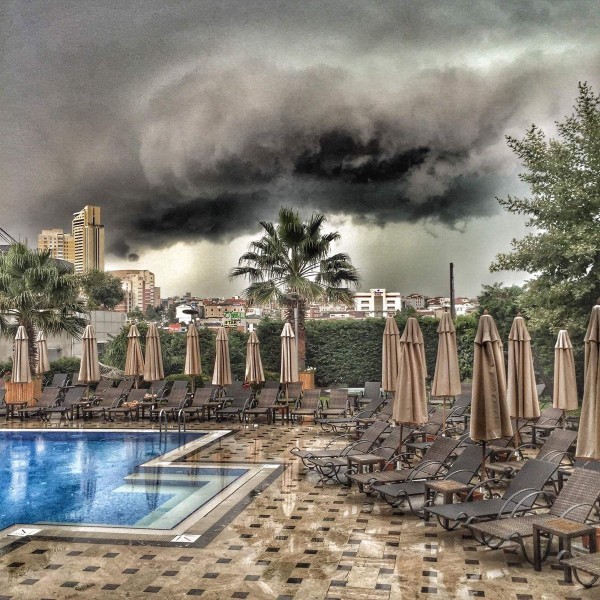 turkey pool with storm