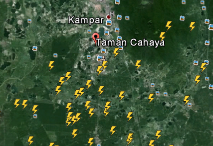 Lightning Kills Boy in Kampar, Malaysia